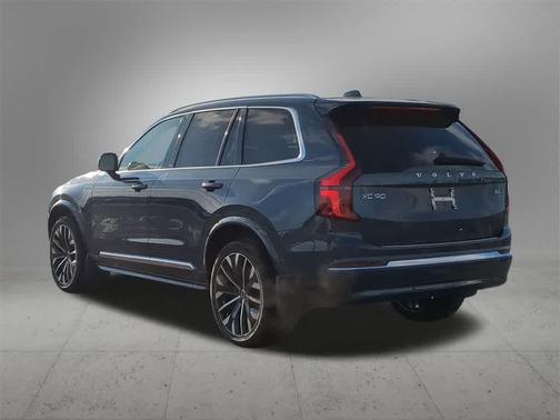 2026 Volvo XC90 Plus, B6 AWD Gas (mild hybrid), Gasoline, Bright, 7 Seats