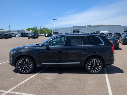 Onyx Black Metallic 2026 Volvo XC90 Plus, B6 AWD Gas (mild hybrid), Gasoline, Bright, 7 Seats