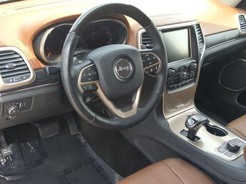 Brilliant Black Crystal Pearlcoat 2015 Jeep Grand Cherokee Summit
