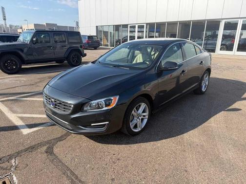 2014 Volvo S60 T5