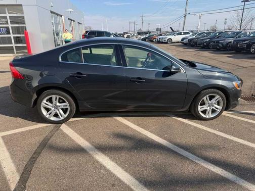2014 Volvo S60 T5