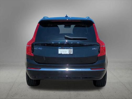 2023 Volvo XC90 B6 Plus 7-Seater