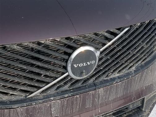 2026 Volvo XC90 Ultra Dark Theme, B6 AWD Gas (mild hybrid), Gasoline, 7 Seats