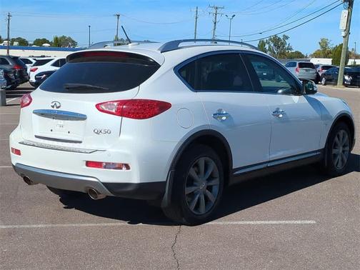 2016 INFINITI QX50 Base