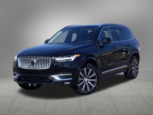 2025 Volvo XC90 B6 Plus 7-Seater