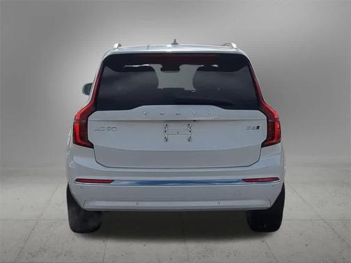 2026 Volvo XC90 B6 Ultra 7-Seater