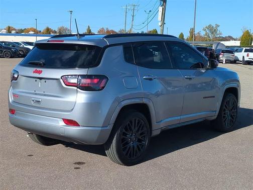 2023 Jeep Compass (RED) Edition 4x4