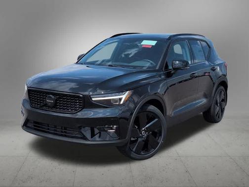 Black 2026 Volvo XC40 B5 Ultra Black Edition