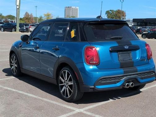 2022 MINI Hardtop Cooper S