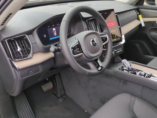Black 2026 Volvo XC90 B6 Plus 7-Seater