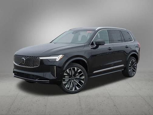 Black 2026 Volvo XC90 B6 Plus 7-Seater