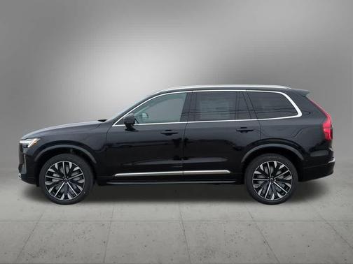 Black 2026 Volvo XC90 B6 Plus 7-Seater