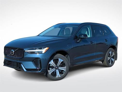 2025 Volvo XC60 Plug-In Hybrid T8 Core