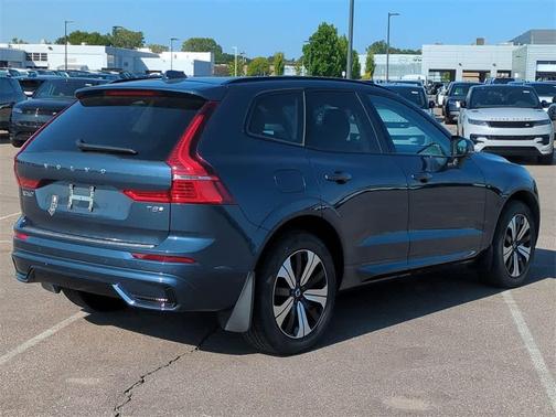 2025 Volvo XC60 Plug-In Hybrid T8 Core