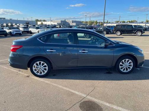 2016 Nissan Sentra SV