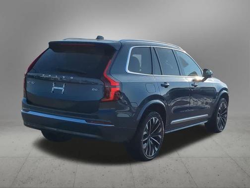 2026 Volvo XC90 Ultra, B6 AWD Gas (mild hybrid), Gasoline, Bright, 7 Seats