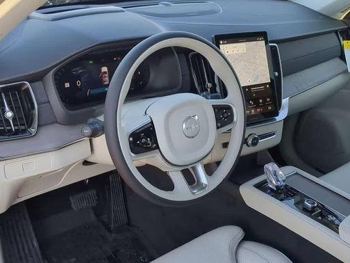 2026 Volvo XC90 Ultra, B6 AWD Gas (mild hybrid), Gasoline, Bright, 7 Seats