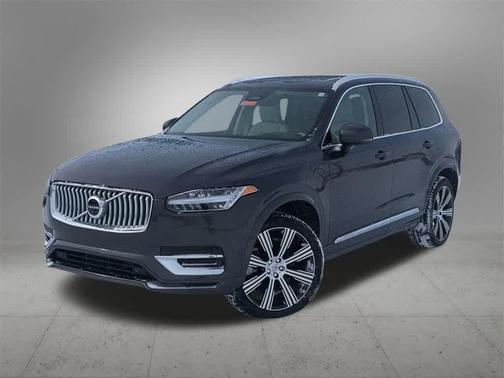 2023 Volvo XC90 Recharge Plug-In Hybrid T8 Ultimate 6-Seater