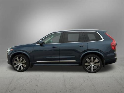 2025 Volvo XC90 B6 Ultra