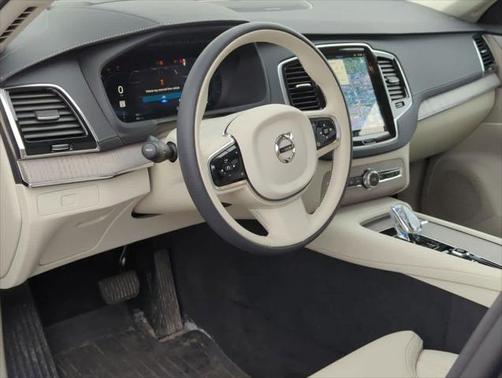 2025 Volvo XC90 B6 Ultra