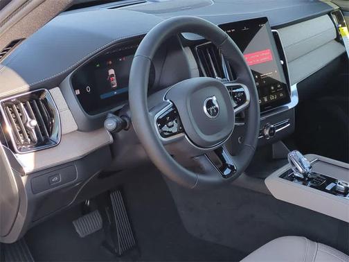 2026 Volvo XC90 Plus, B6 AWD Gas (mild hybrid), Gasoline, Bright, 7 Seats