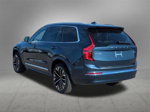 2026 Volvo XC90 Plus, B6 AWD Gas (mild hybrid), Gasoline, Bright, 7 Seats