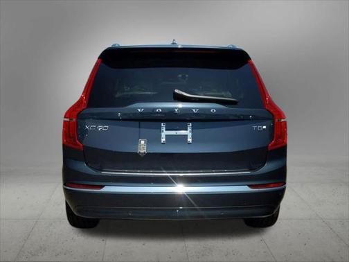 2025 Volvo XC90 Plug-In Hybrid T8 Plus 7-Seater