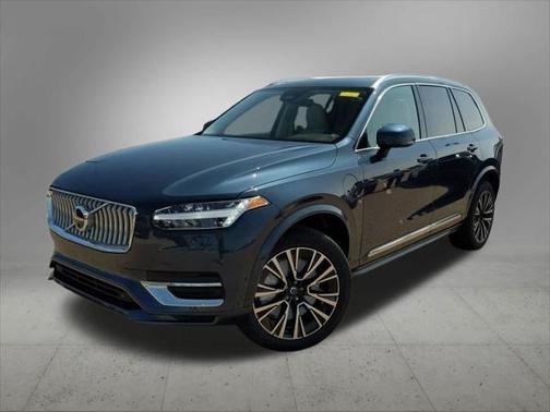 2025 Volvo XC90 Plug-In Hybrid T8 Plus 7-Seater
