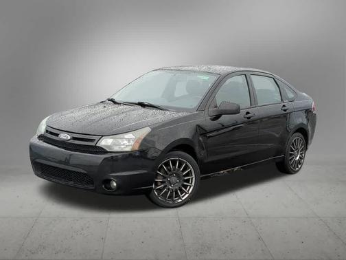2010 Ford Focus SES