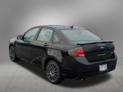 2010 Ford Focus SES