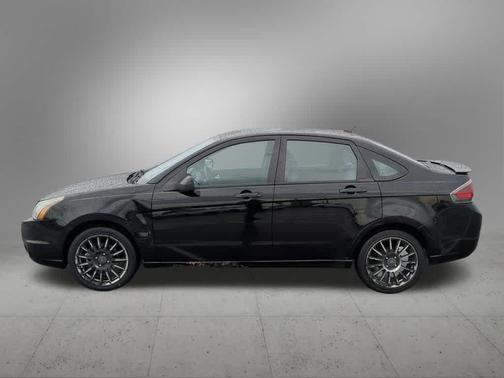 2010 Ford Focus SES