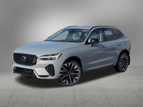 2026 Volvo XC60 B5 Ultra