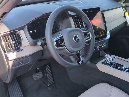 2026 Volvo XC90 Plus, B6 AWD Gas (mild hybrid), Gasoline, Bright, 7 Seats