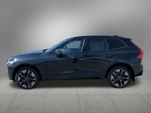 Onyx Black Metallic 2026 Volvo XC60 Plug-In Hybrid Plus, T8 AWD Electric/Gasoline, Dark