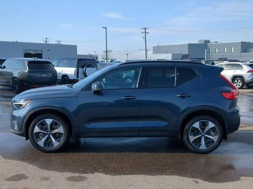 Denim Blue 2026 Volvo XC40 Core, B5 AWD Gas (mild hybrid), Dark