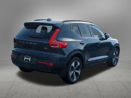 Denim Blue 2026 Volvo XC40 Core, B5 AWD Gas (mild hybrid), Dark
