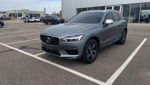 Osmium Grey Metallic 2019 Volvo XC60 T6 R-Design