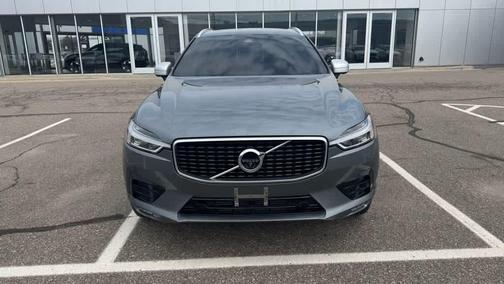 Osmium Grey Metallic 2019 Volvo XC60 T6 R-Design