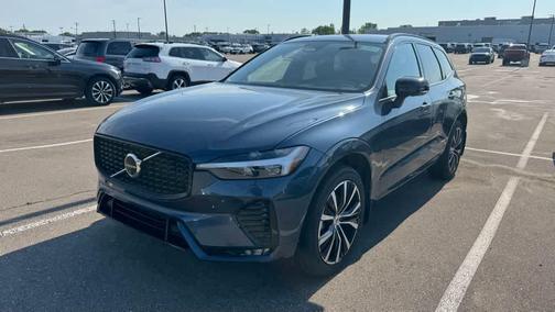 Denim Blue Metallic 2024 Volvo XC60 B5 Plus Dark Theme