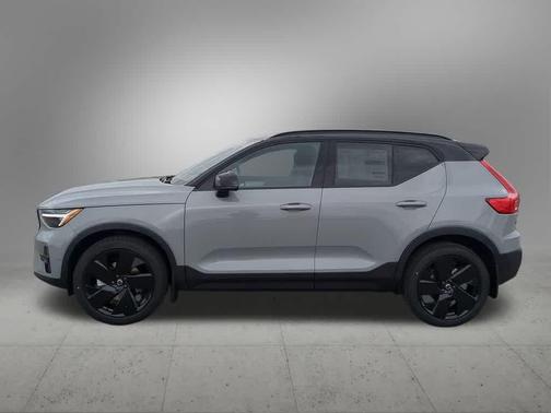 Gray 2026 Volvo XC40 B5 Ultra Black Edition