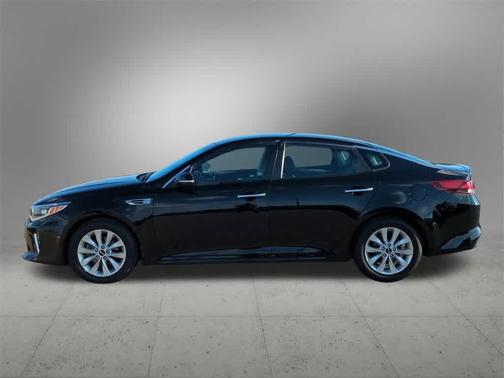 2018 Kia Optima S