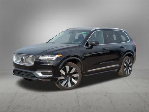 2025 Volvo XC90 Plug-In Hybrid T8 Plus 7-Seater