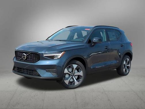 Denim Blue 2026 Volvo XC40 Core, B5 AWD Gas (mild hybrid), Dark