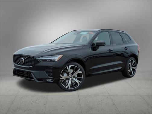 2025 Volvo XC60 B5 Ultra