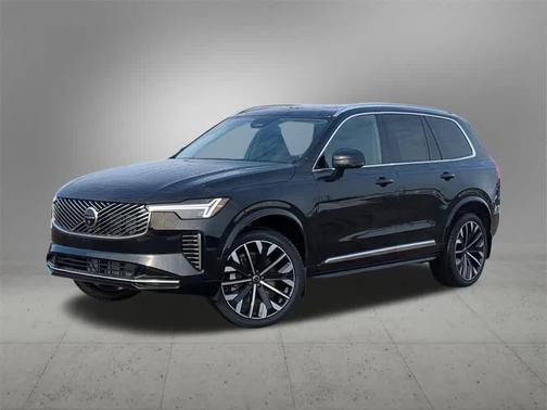 2026 Volvo XC90 B6 Plus 7-Seater