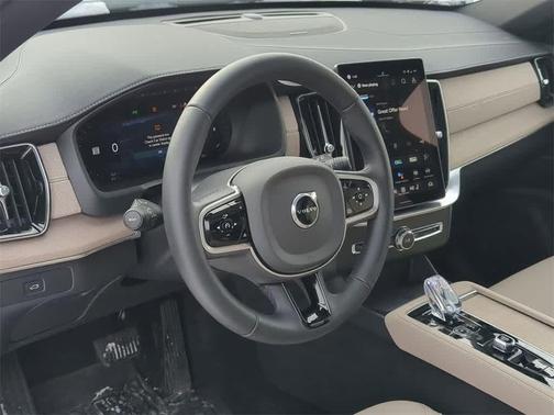 2026 Volvo XC90 Plus, B6 AWD Gas (mild hybrid), Gasoline, Bright, 7 Seats