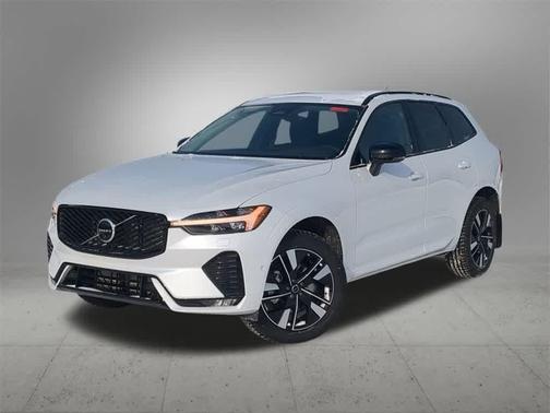 2026 Volvo XC60 B5 Plus