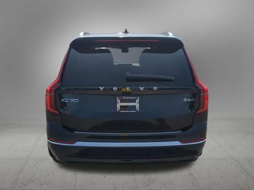 Black 2026 Volvo XC90 B6 Plus 7-Seater