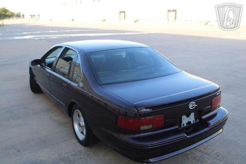Maroon 1995 Chevrolet Caprice SS