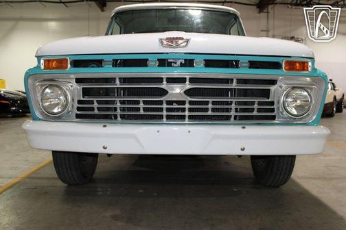 1966 Ford F100 Base